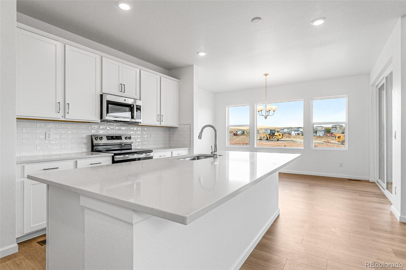 MLS Image #7 for 16451 w 93rd avenue,arvada, Colorado
