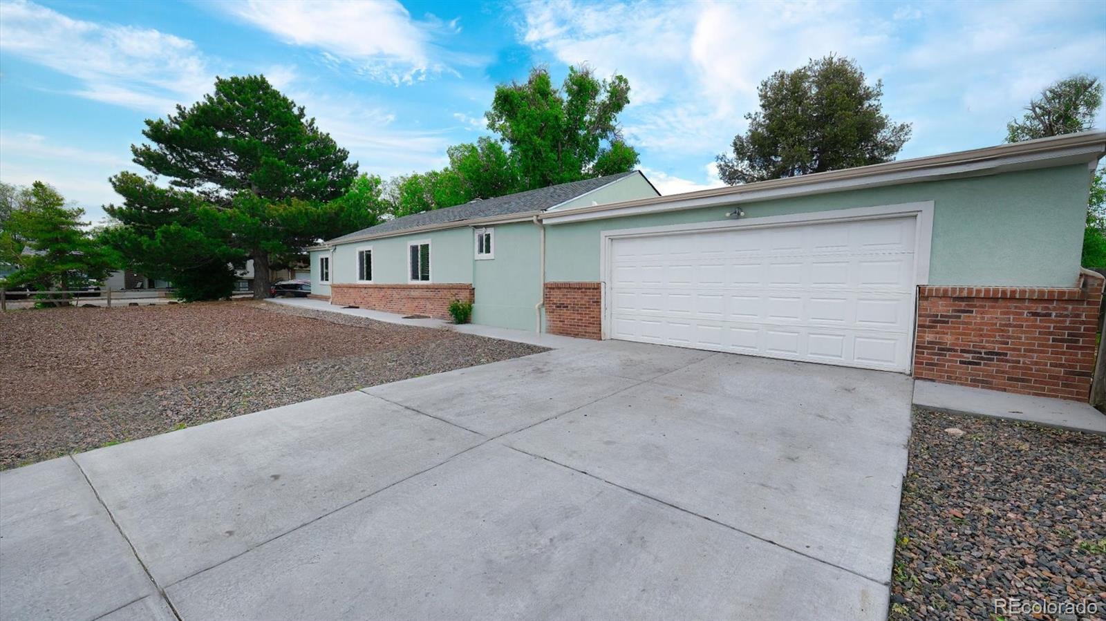 MLS Image #2 for 16194 e 12th avenue,aurora, Colorado