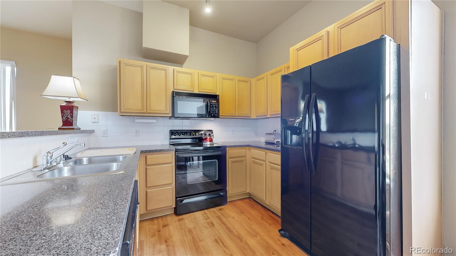 MLS Image #7 for 15475  andrews drive,denver, Colorado