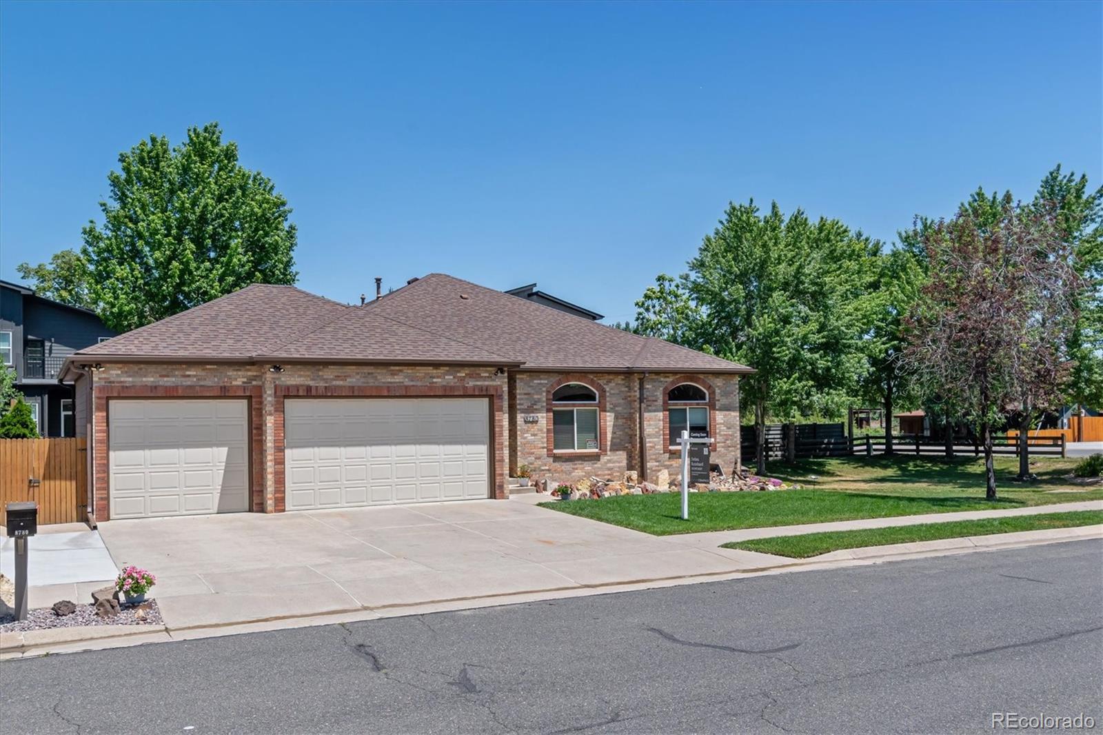 MLS Image #3 for 8780 w 49th circle,arvada, Colorado