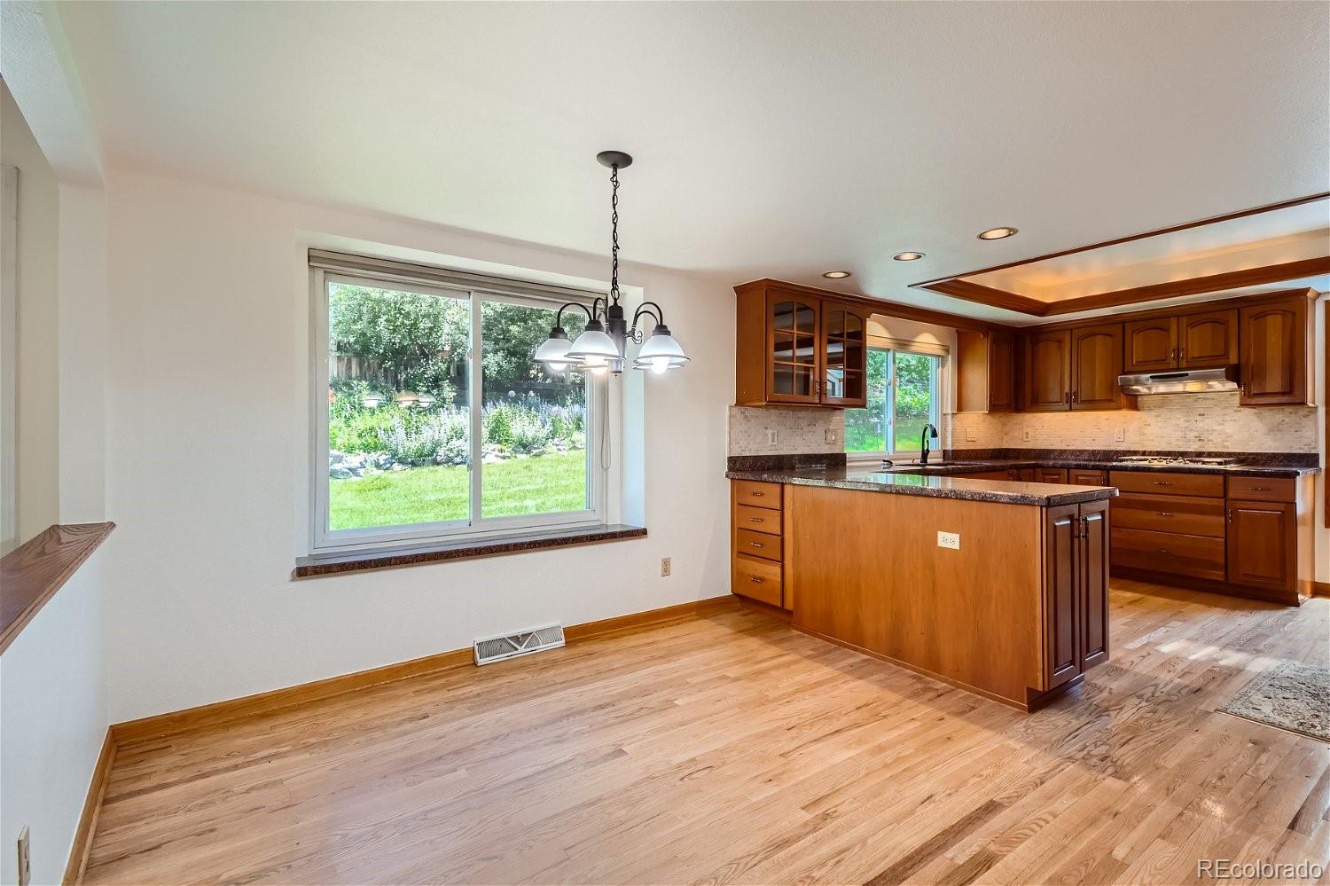 MLS Image #10 for 8358 e otero place,centennial, Colorado