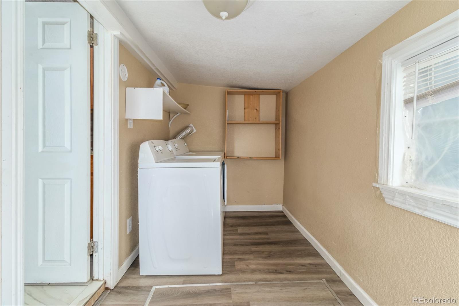 MLS Image #14 for 243  wolff street,denver, Colorado