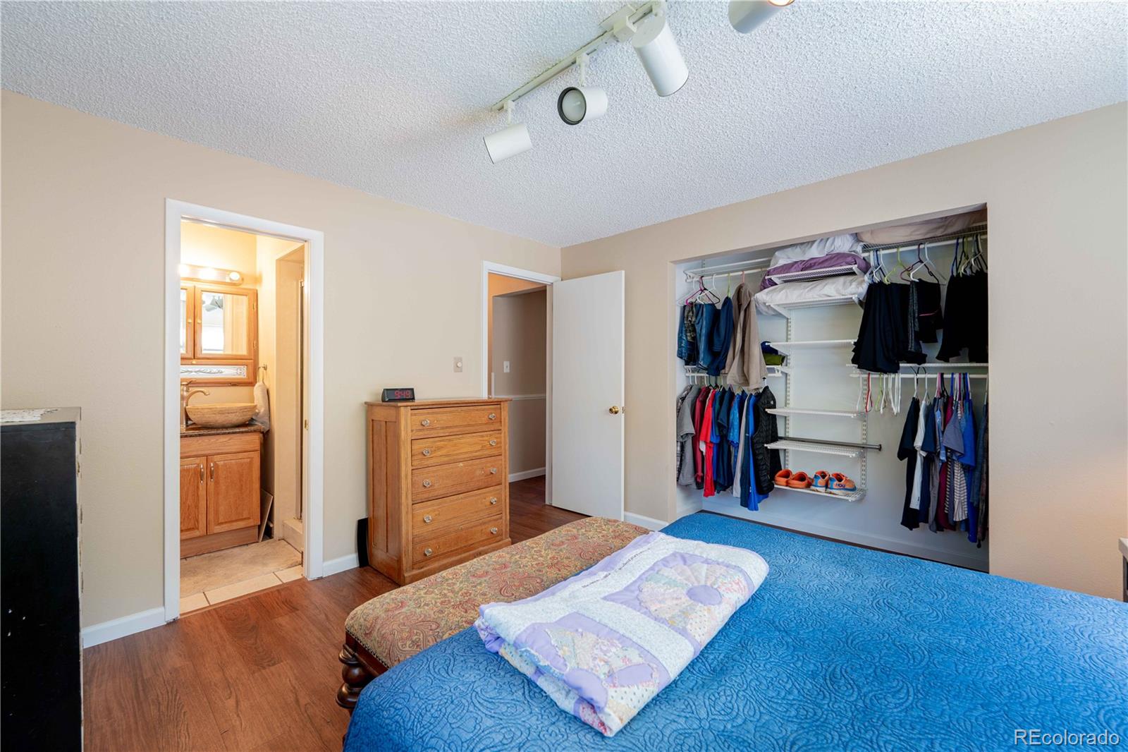 MLS Image #10 for 7474 e costilla place,centennial, Colorado