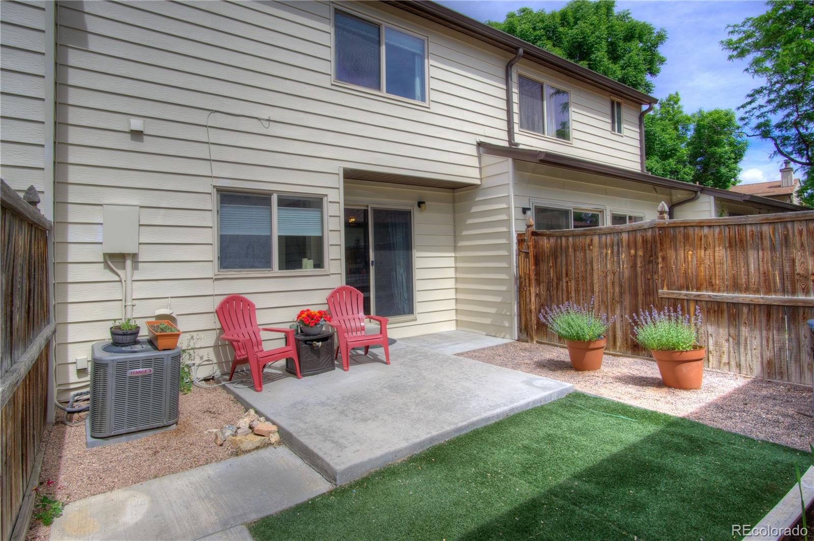 MLS Image #3 for 3551 s kittredge street,aurora, Colorado