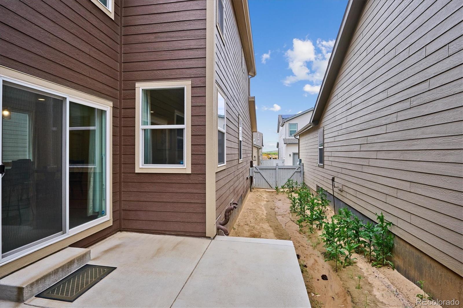 MLS Image #28 for 6642 n ceylon street,denver, Colorado