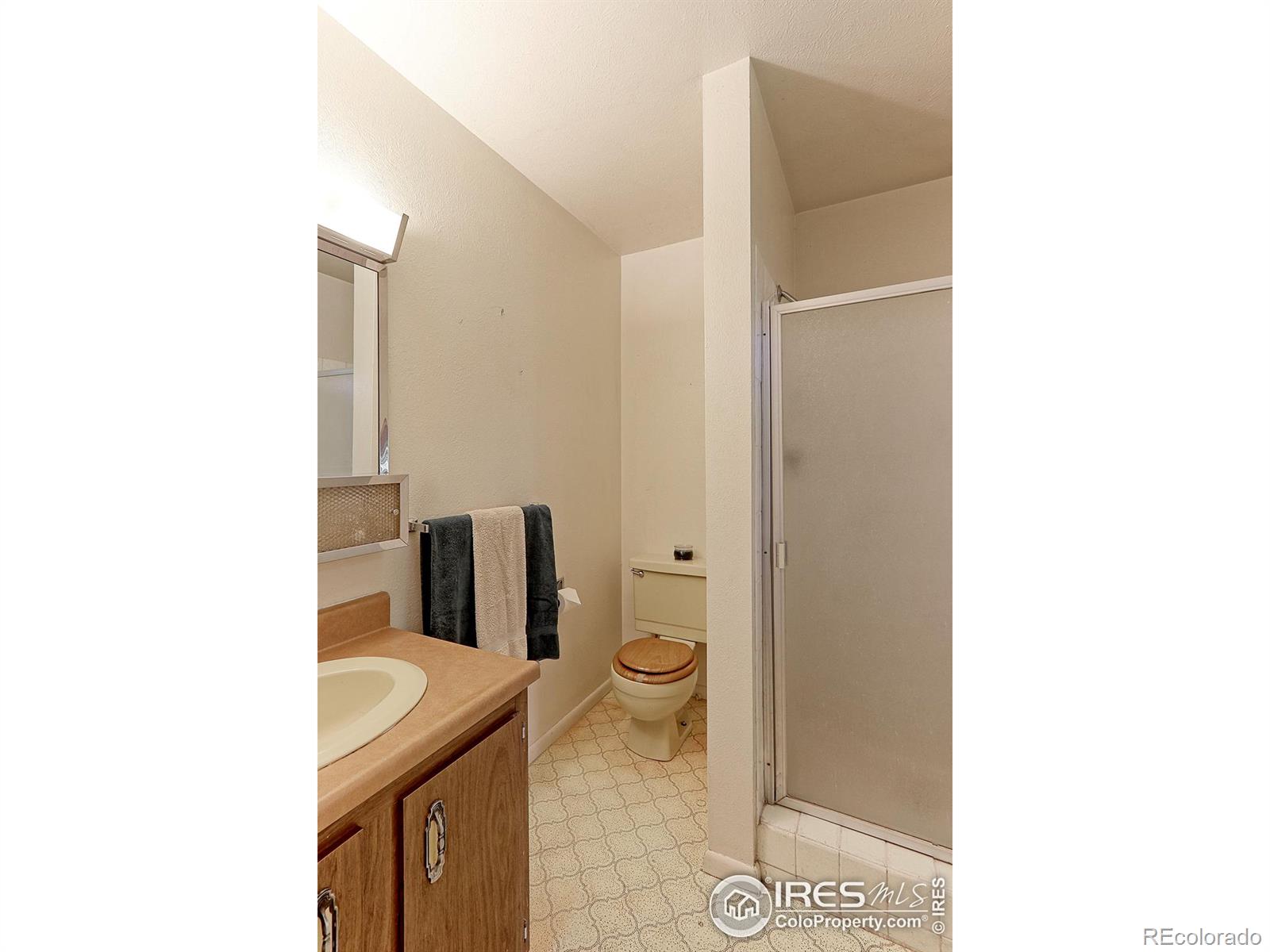 MLS Image #13 for 1530 s arbutus place,lakewood, Colorado