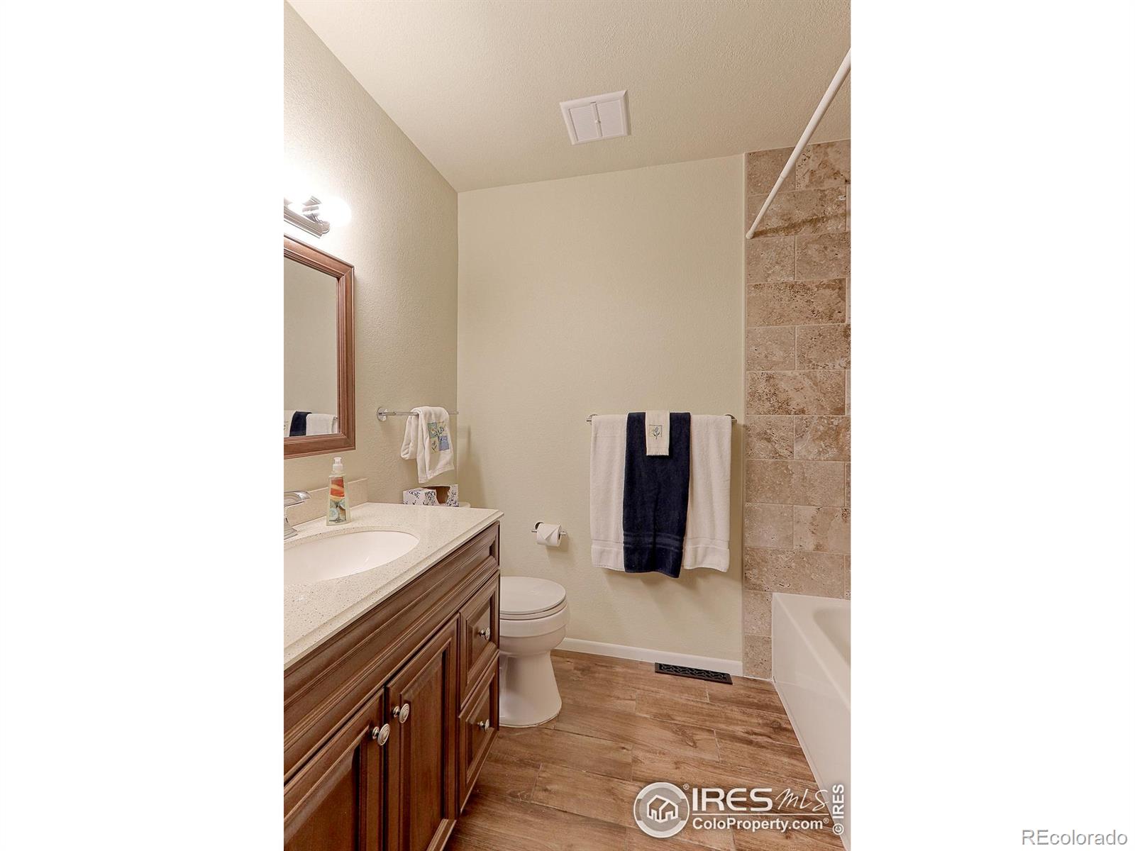 MLS Image #15 for 1530 s arbutus place,lakewood, Colorado