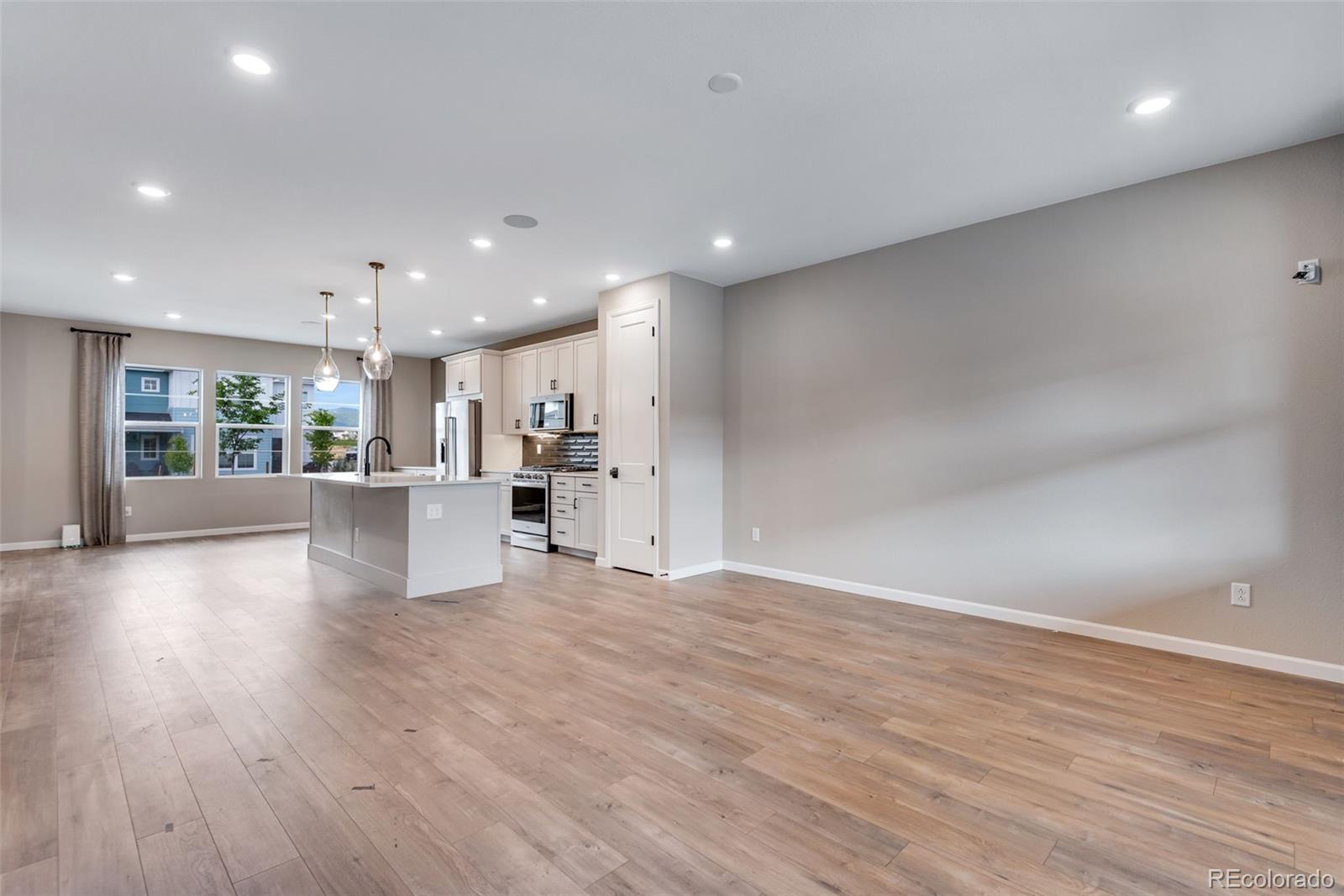 MLS Image #11 for 8914  fraser river street,littleton, Colorado