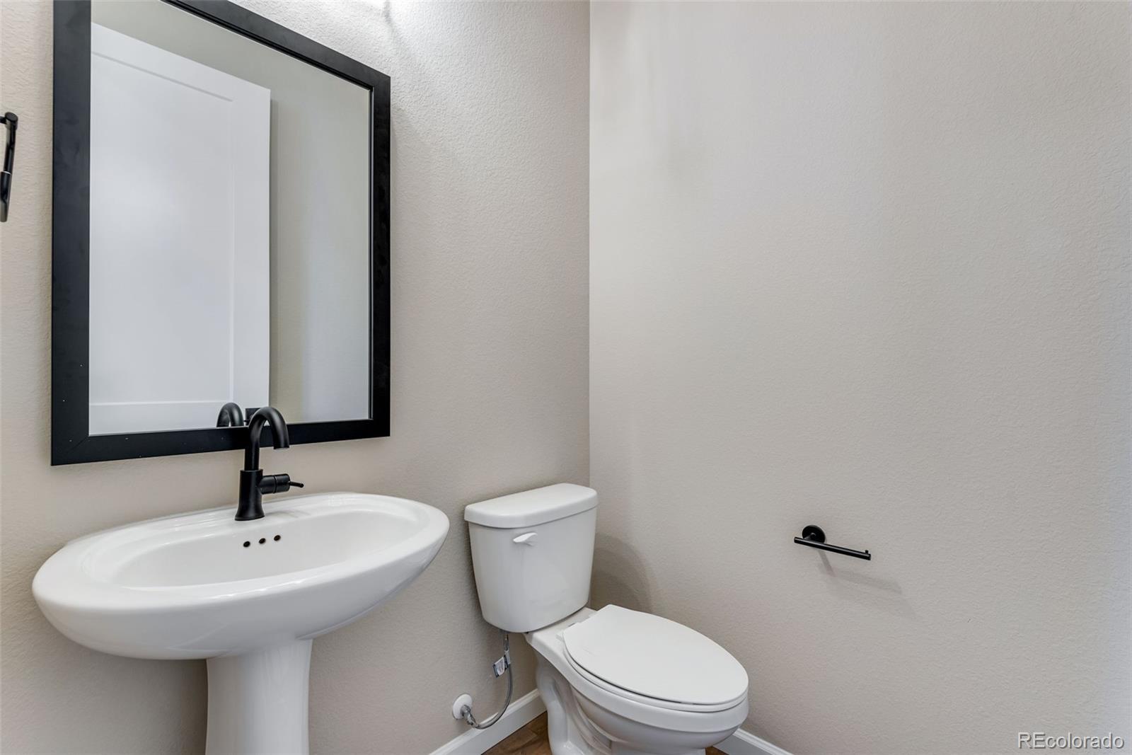 MLS Image #15 for 8914  fraser river street,littleton, Colorado