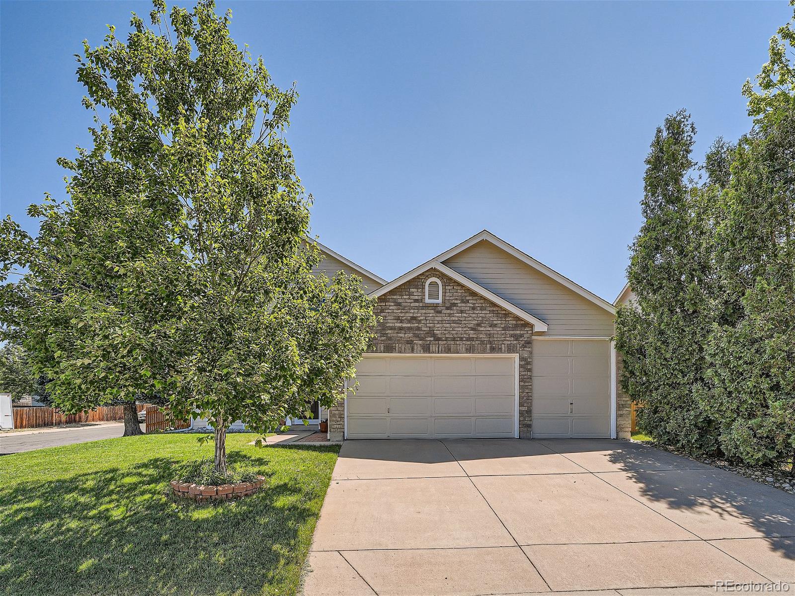 MLS Image #2 for 5206 s liverpool way,centennial, Colorado