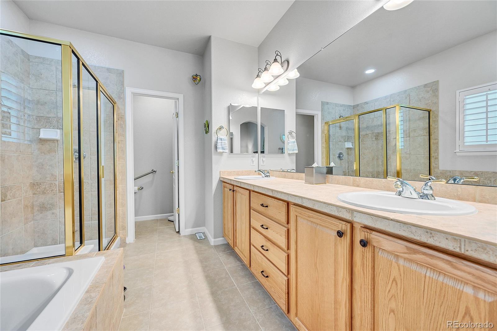 MLS Image #16 for 7193 s versailles way,aurora, Colorado