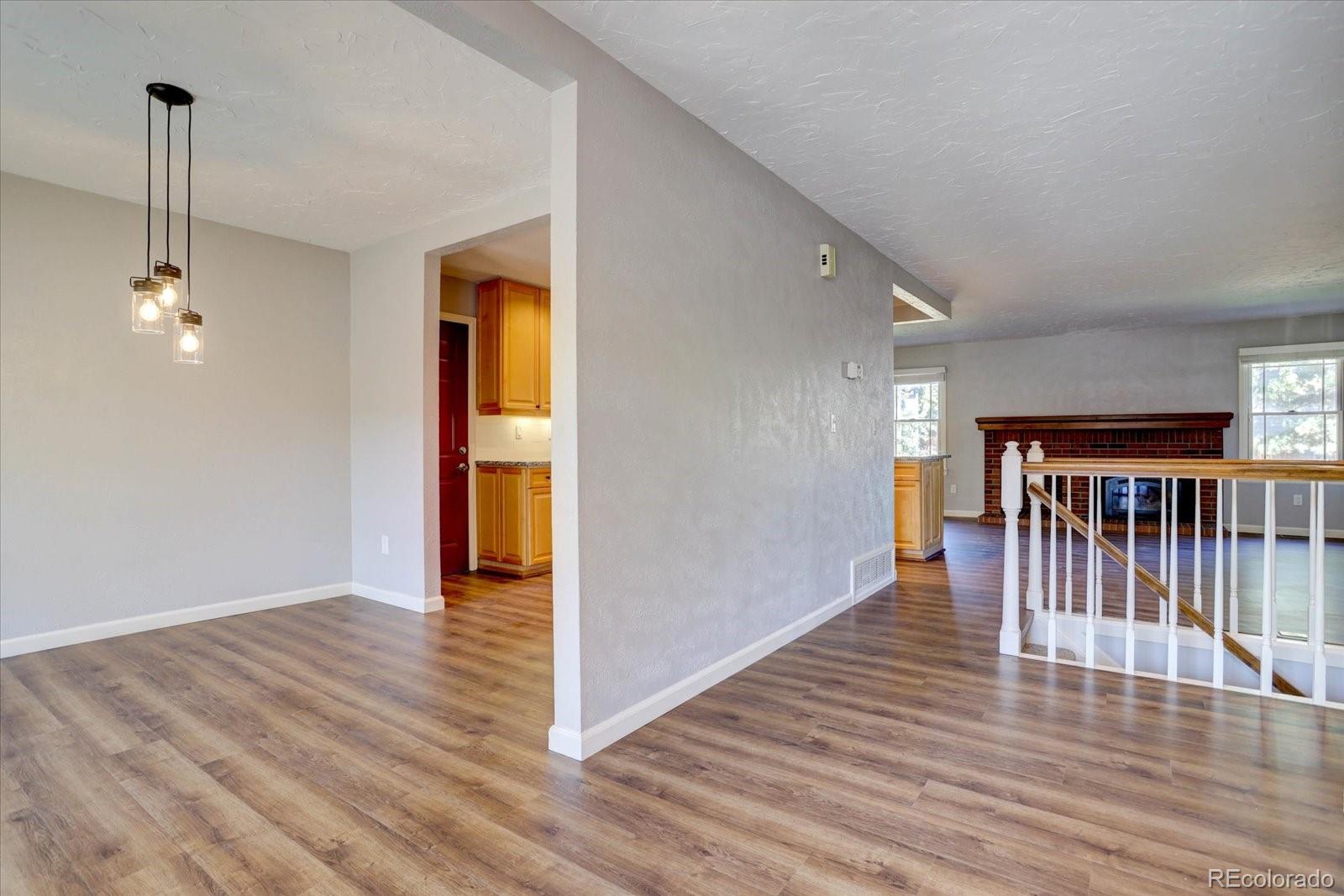 MLS Image #9 for 10108 w fremont place,littleton, Colorado