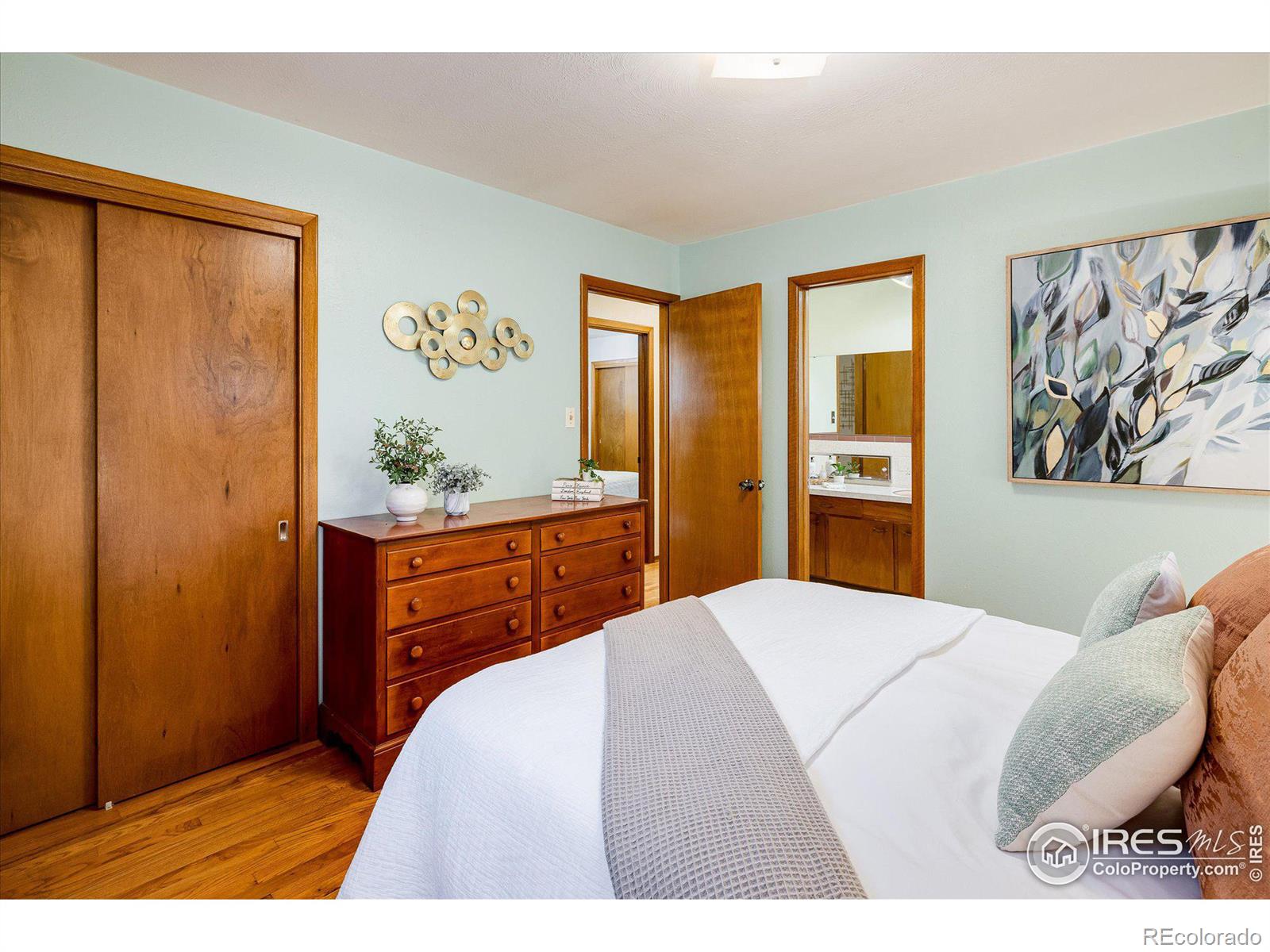 MLS Image #11 for 945  rose street,longmont, Colorado