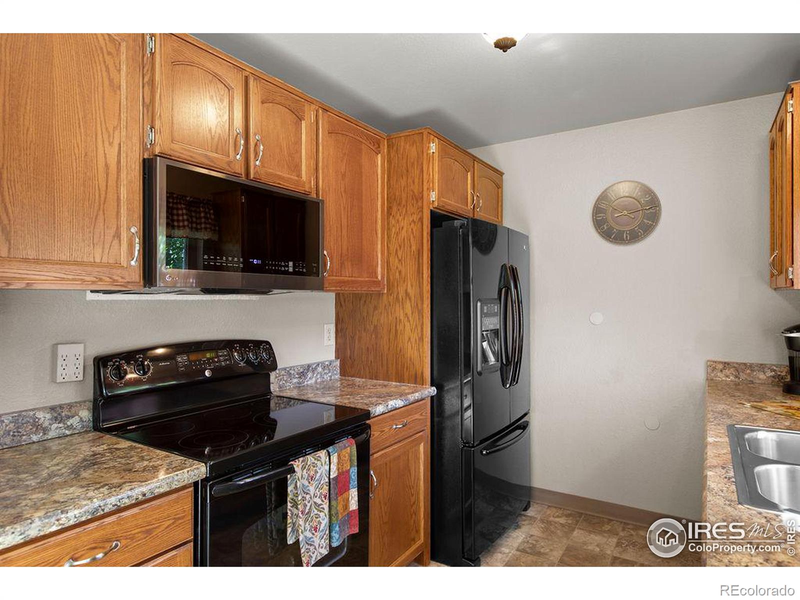 MLS Image #11 for 3512  stratton drive,fort collins, Colorado