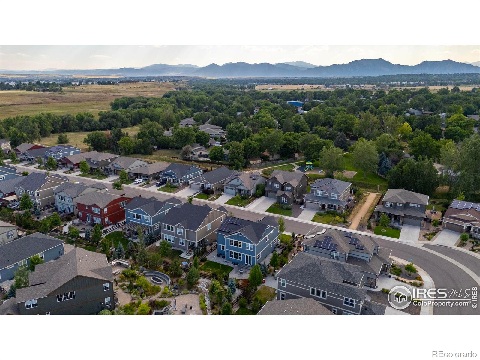 MLS Image #32 for 1887  pioneer circle,lafayette, Colorado