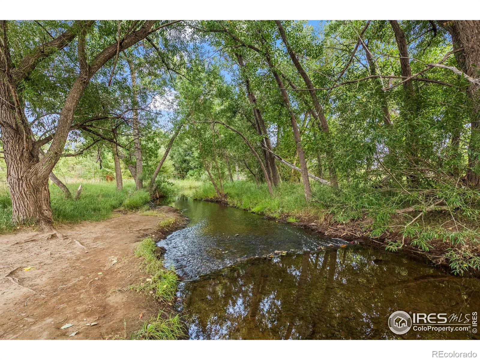 MLS Image #33 for 1887  pioneer circle,lafayette, Colorado