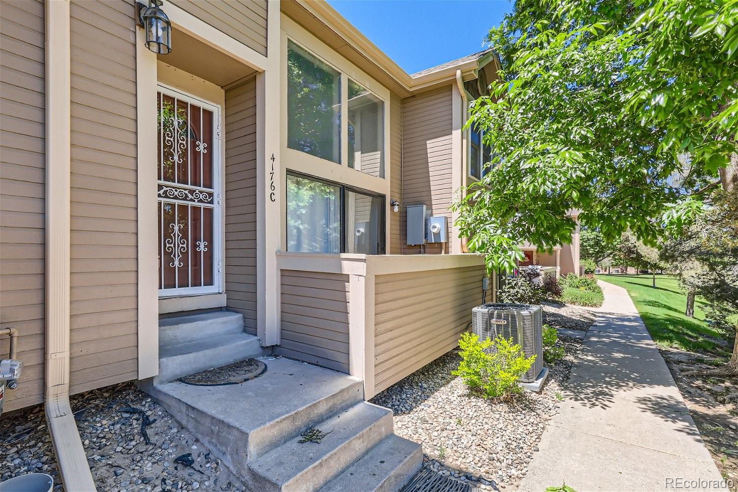 MLS Image #2 for 4176 s mobile circle,aurora, Colorado