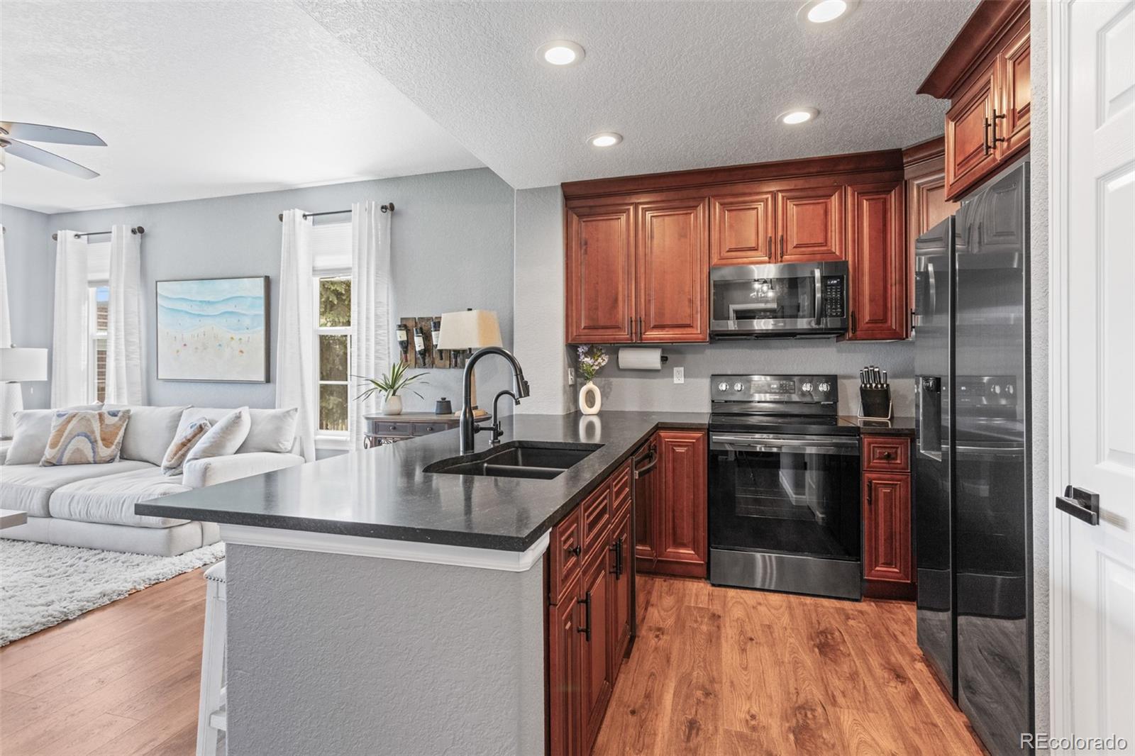 MLS Image #5 for 16252 e geddes lane 7,aurora, Colorado