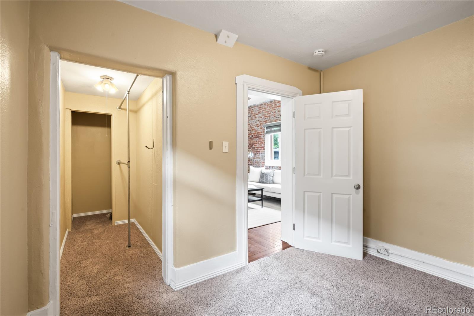 MLS Image #29 for 2930 n york street,denver, Colorado