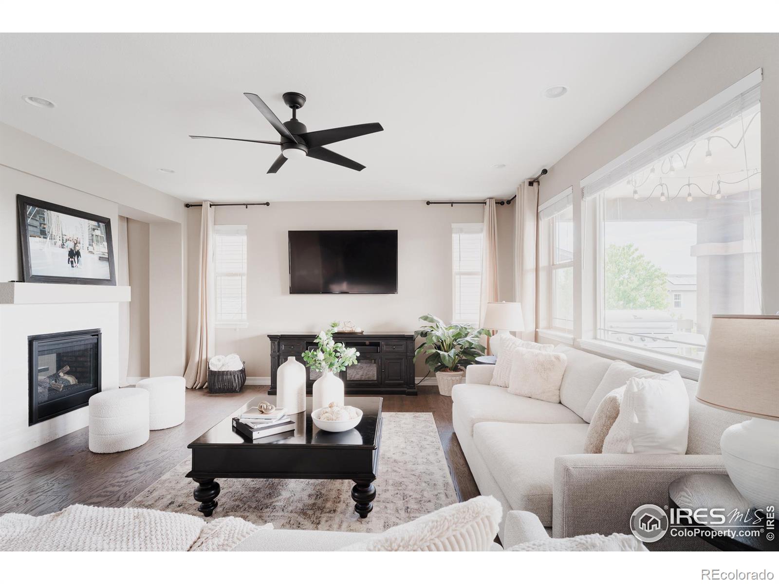 MLS Image #3 for 9524  moss way,arvada, Colorado