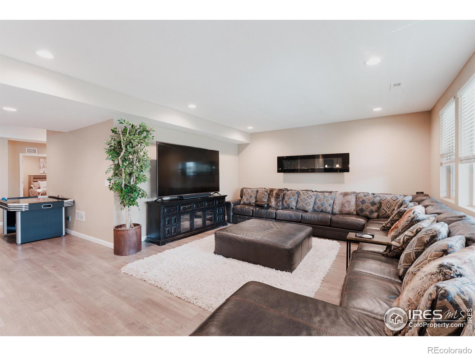 MLS Image #31 for 9524  moss way,arvada, Colorado