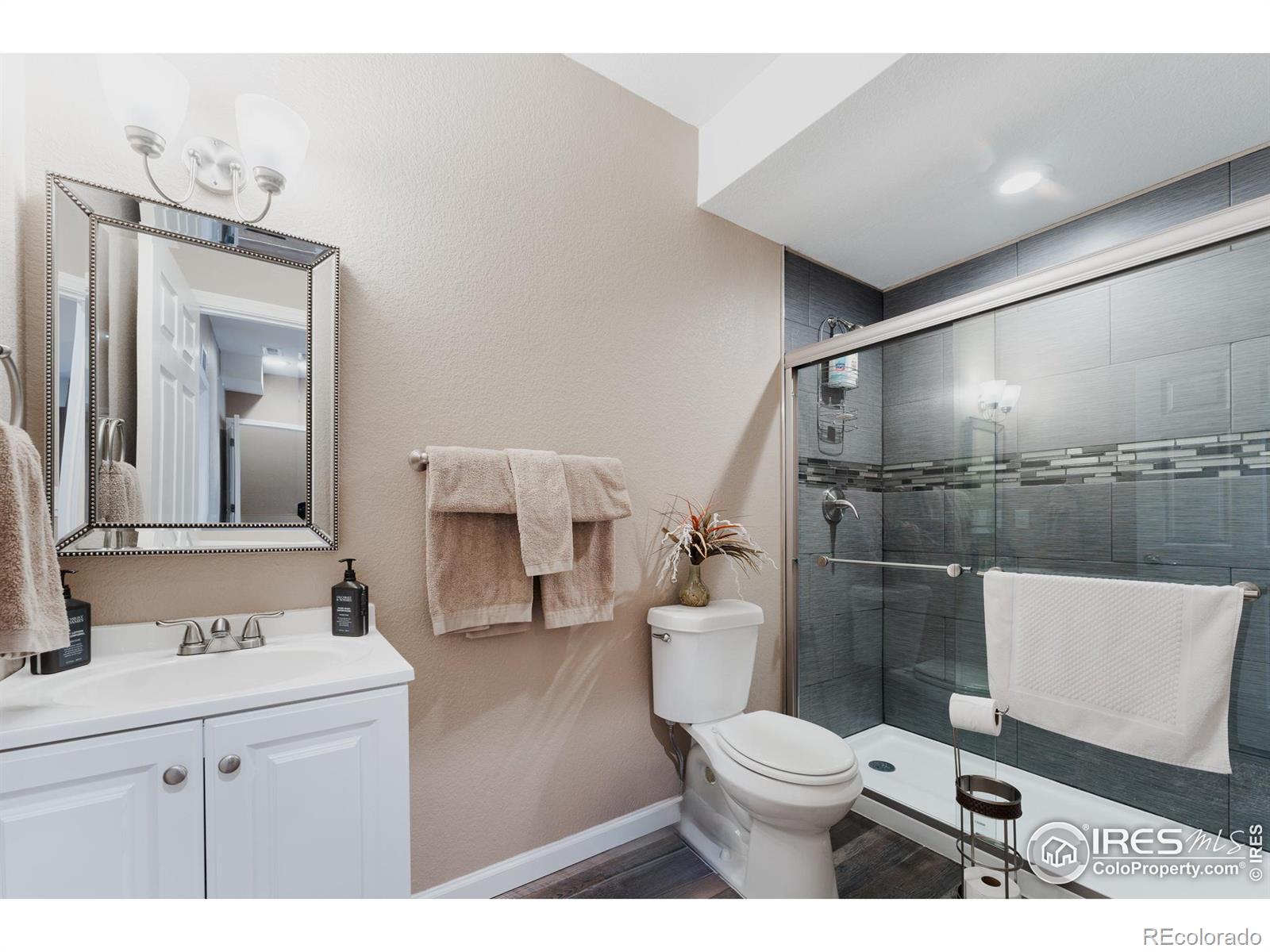 MLS Image #33 for 9524  moss way,arvada, Colorado