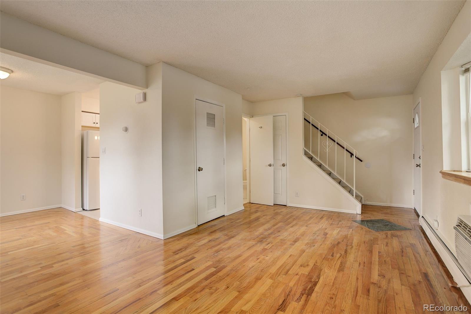 MLS Image #4 for 6920  navajo street c,denver, Colorado