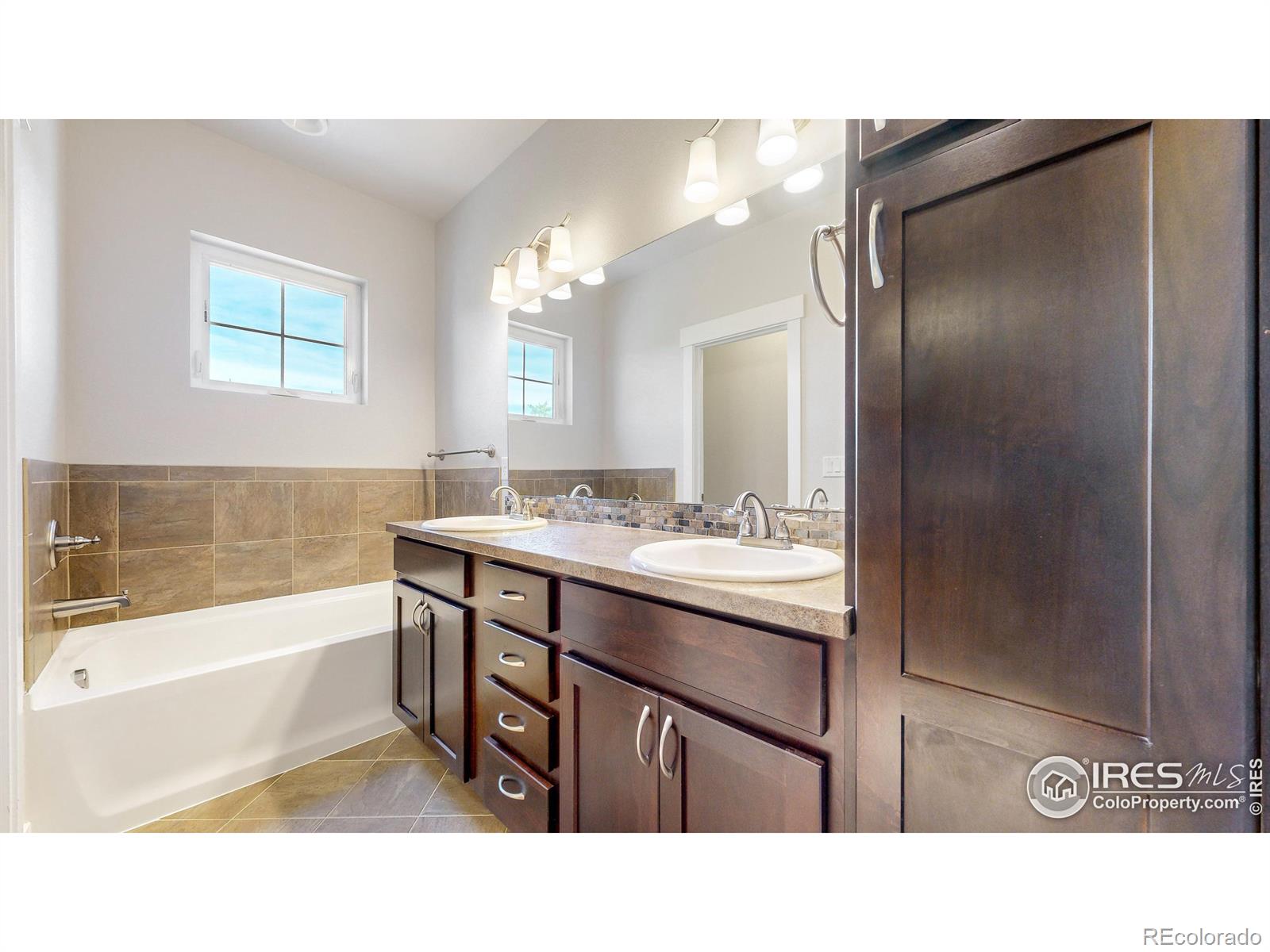 MLS Image #14 for 2708  rockford drive,fort collins, Colorado