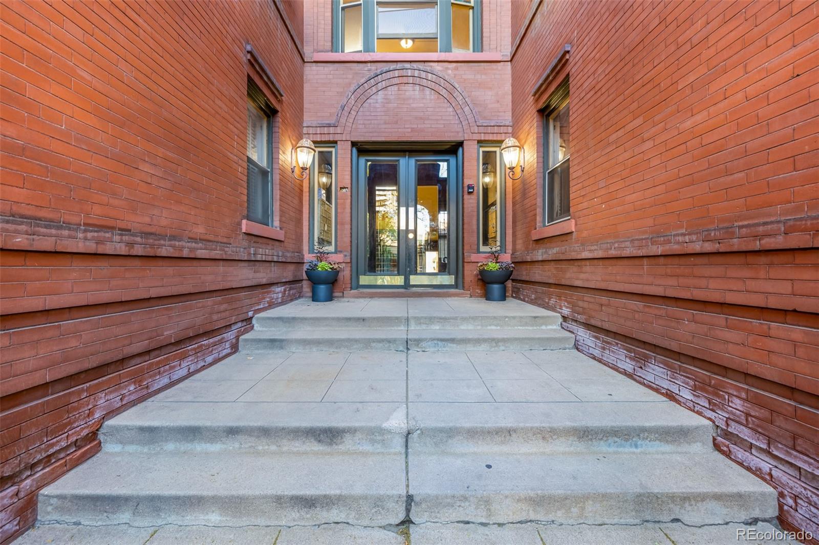 MLS Image #2 for 1475 n humboldt street,denver, Colorado