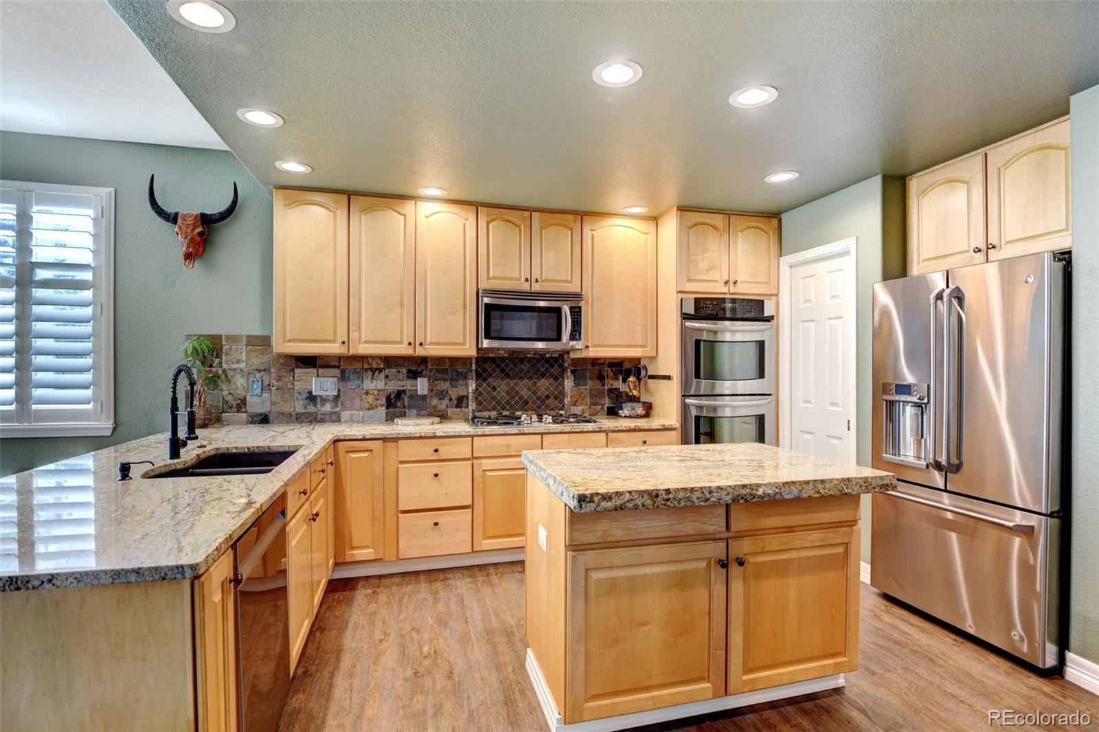 MLS Image #7 for 12696 w 83rd drive,arvada, Colorado