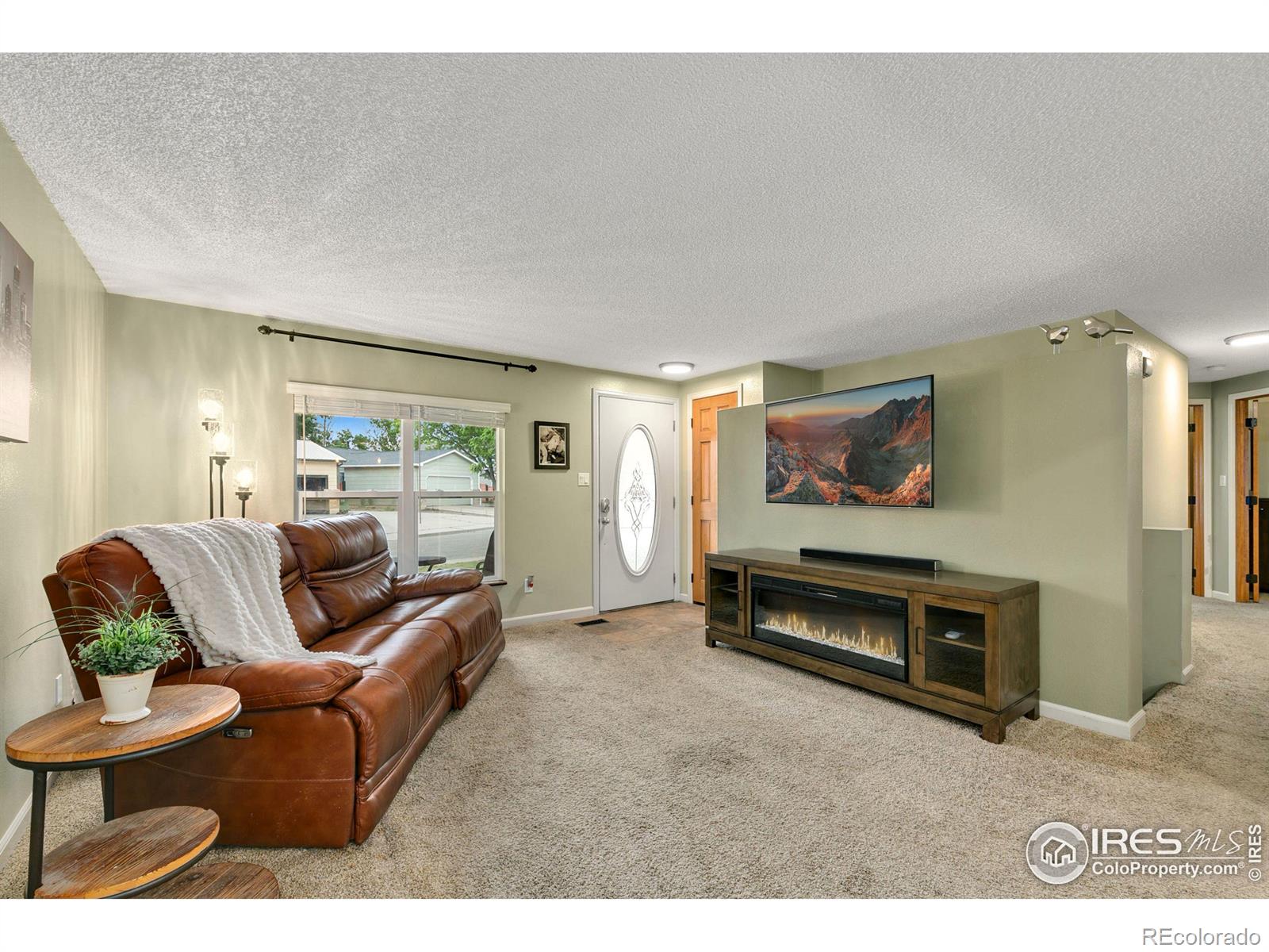 MLS Image #3 for 2465  dawn court,loveland, Colorado