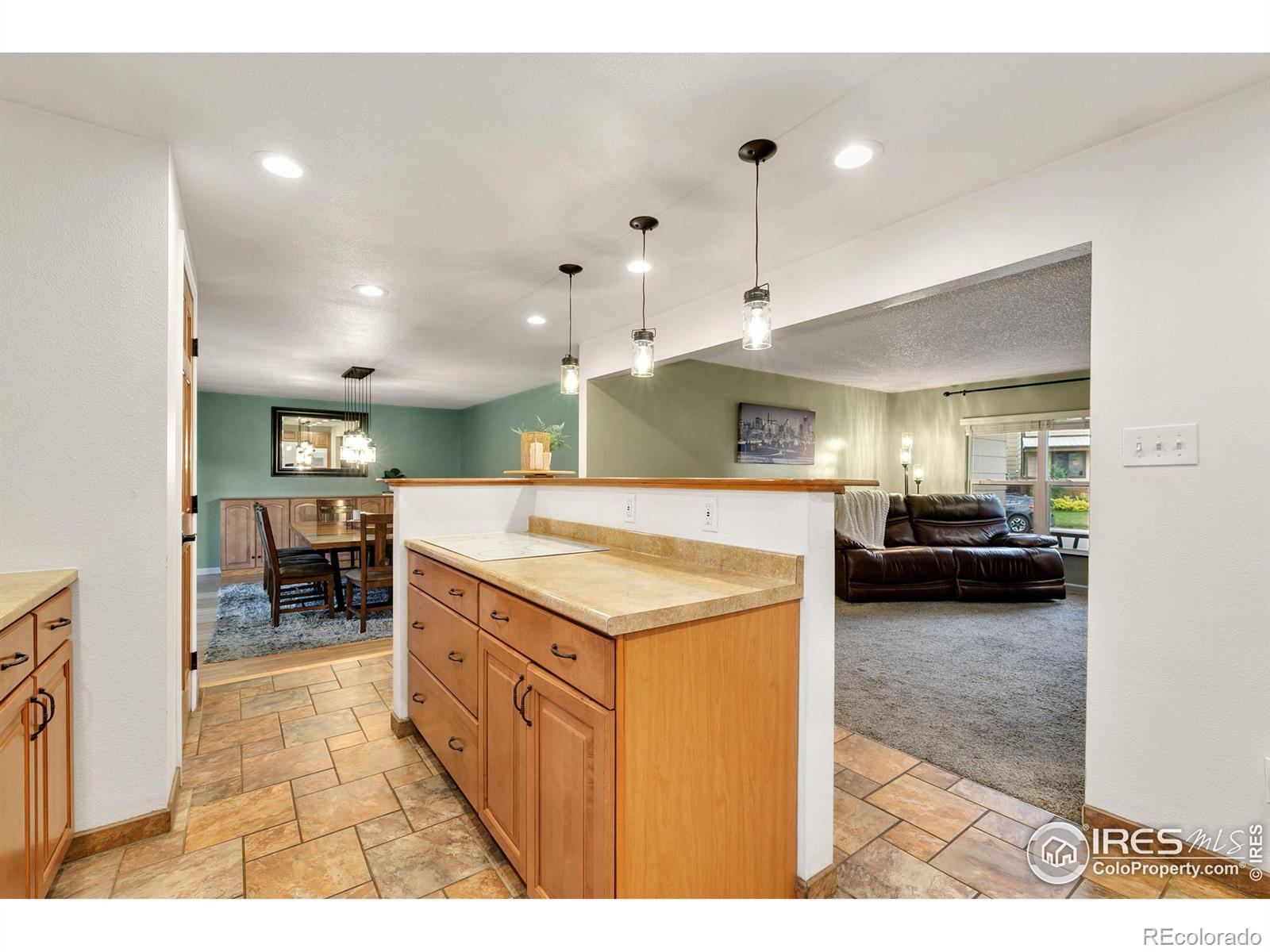 MLS Image #6 for 2465  dawn court,loveland, Colorado