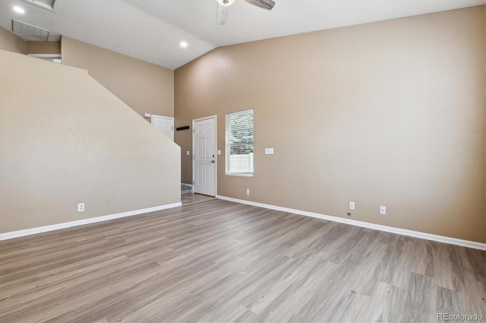 MLS Image #5 for 5868  biscay street,denver, Colorado