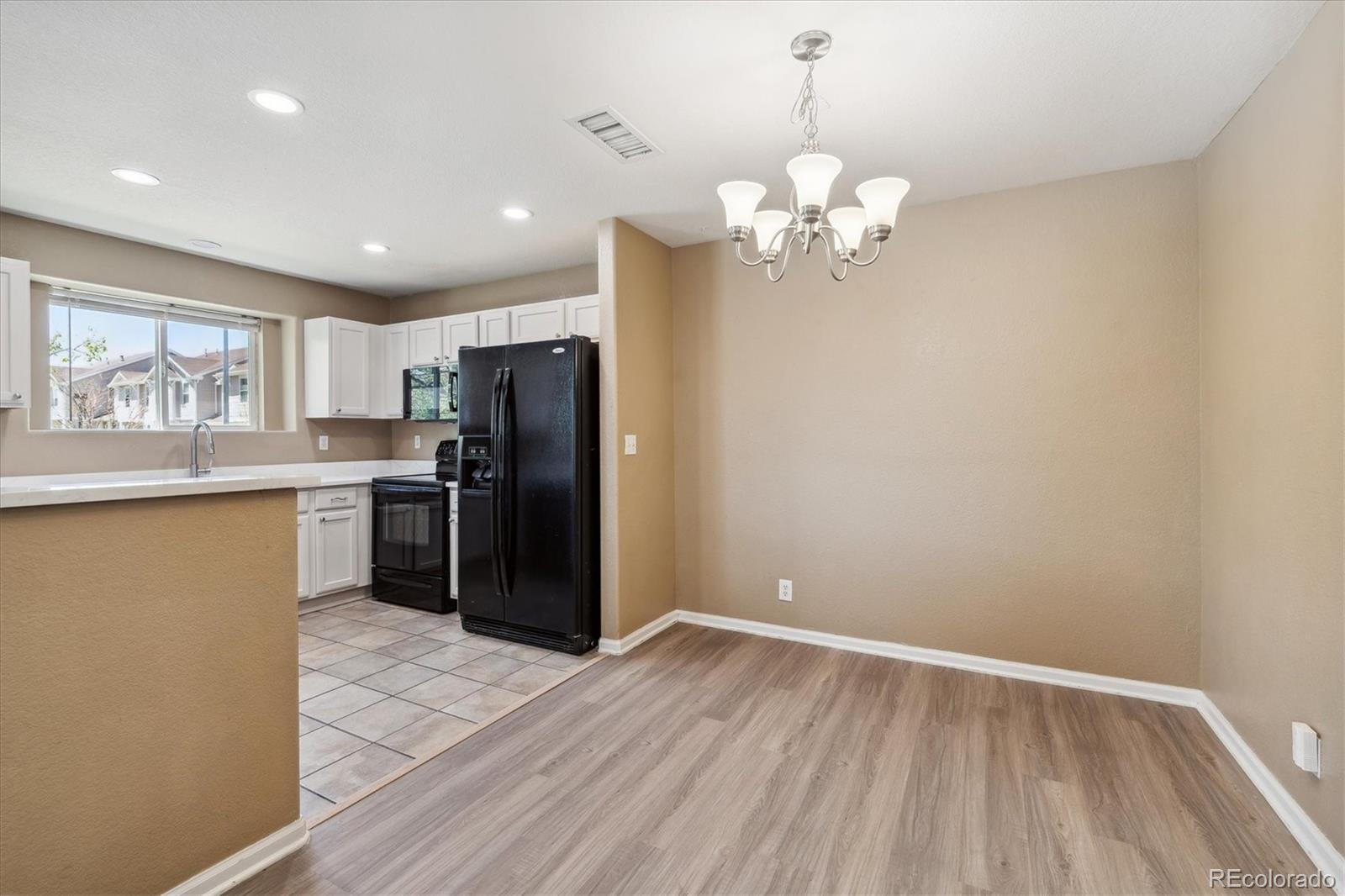 MLS Image #8 for 5868  biscay street,denver, Colorado