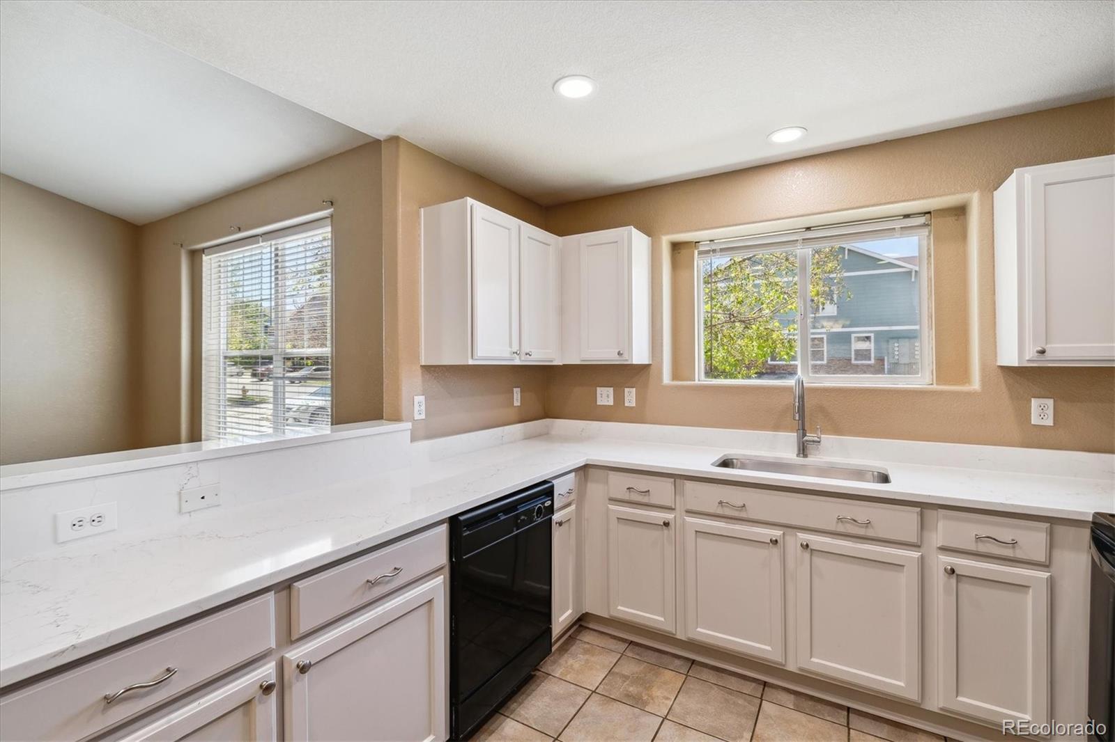 MLS Image #9 for 5868  biscay street,denver, Colorado