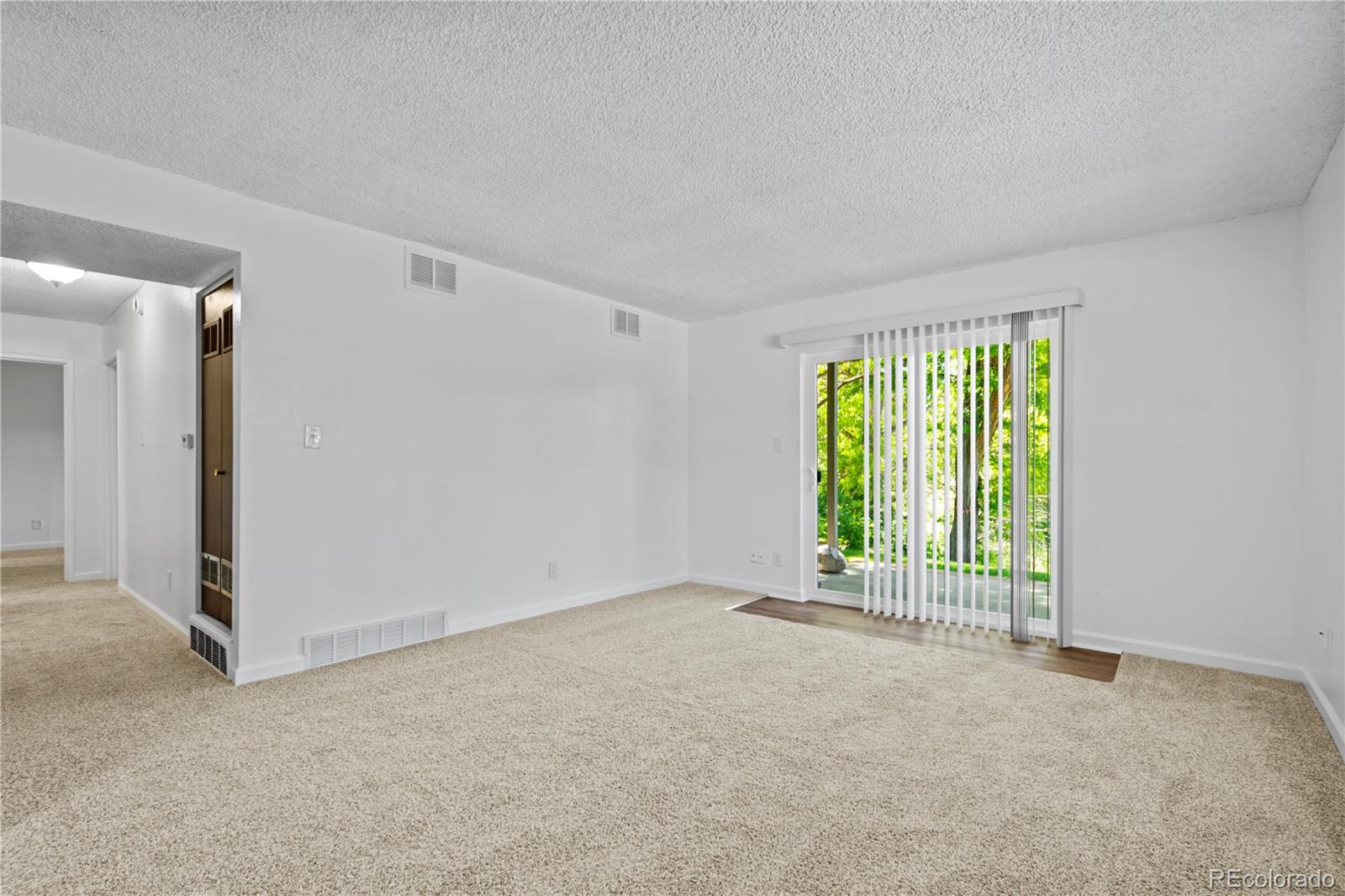 MLS Image #10 for 280 e highline circle,centennial, Colorado