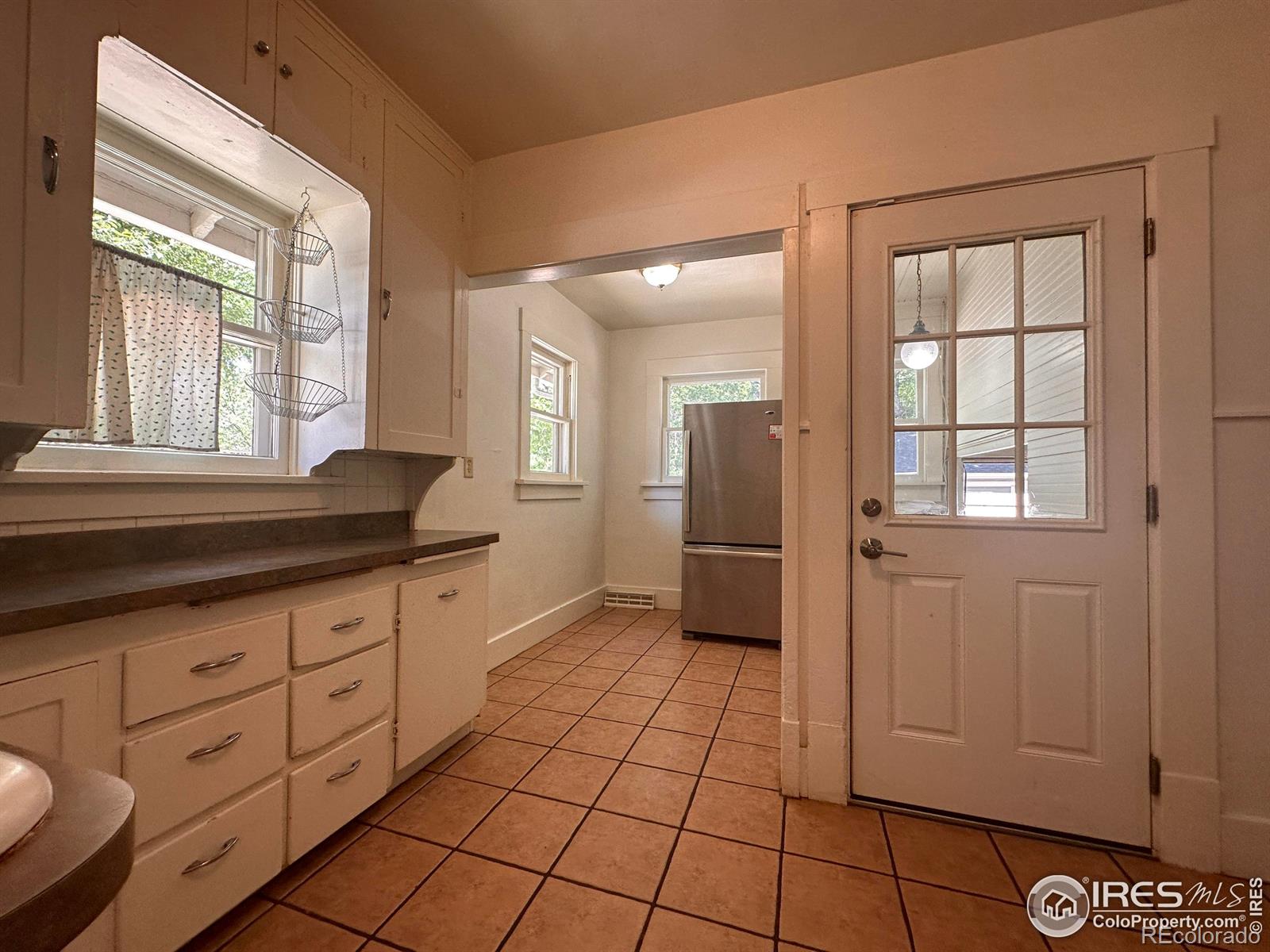 MLS Image #13 for 136  pearl street,fort collins, Colorado