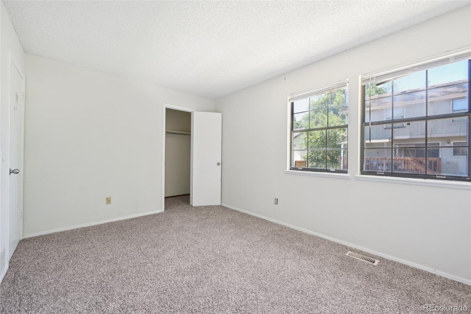 MLS Image #13 for 3837 s evanston street,aurora, Colorado