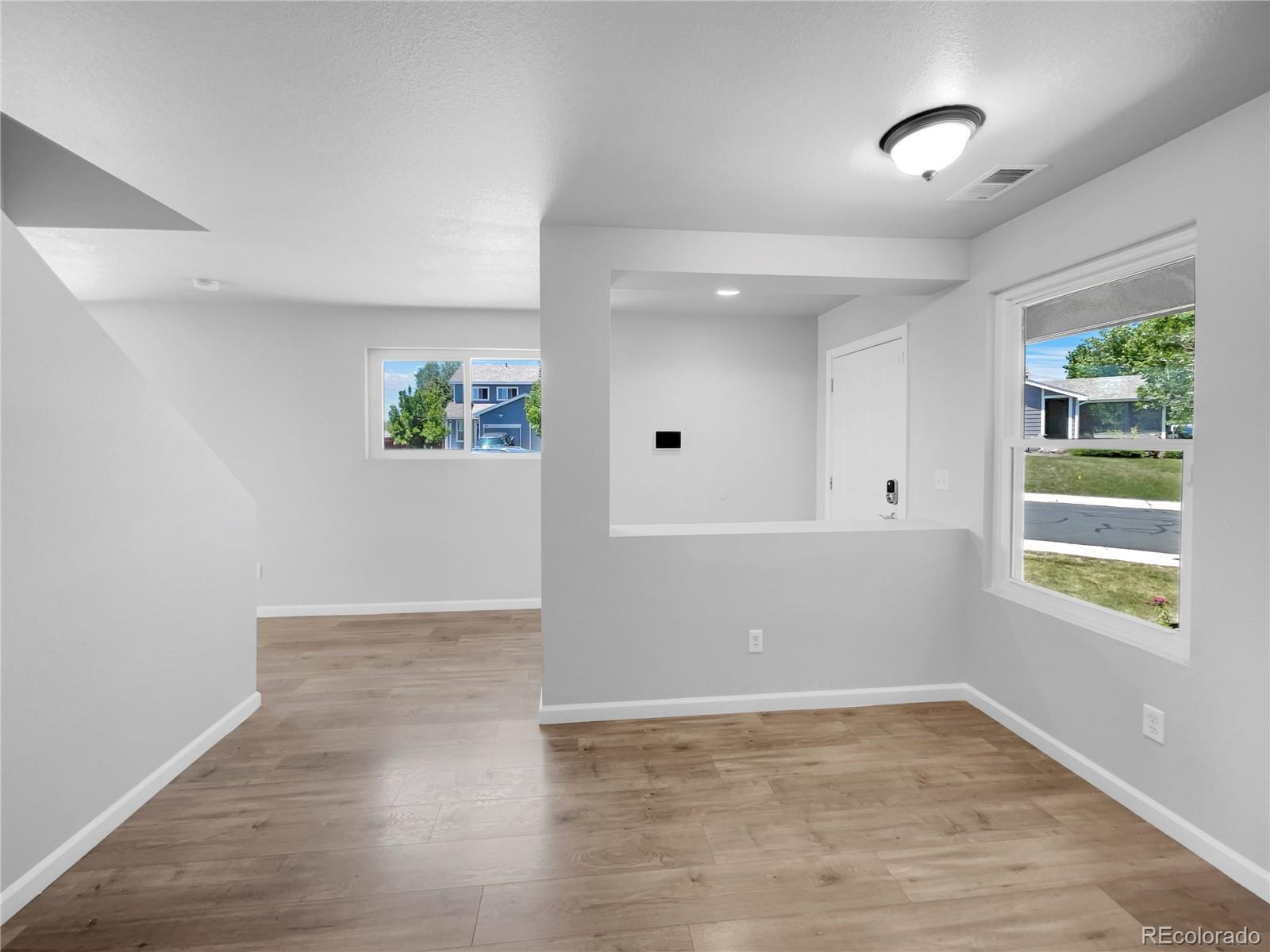 MLS Image #5 for 990 e 78th place ,denver, Colorado