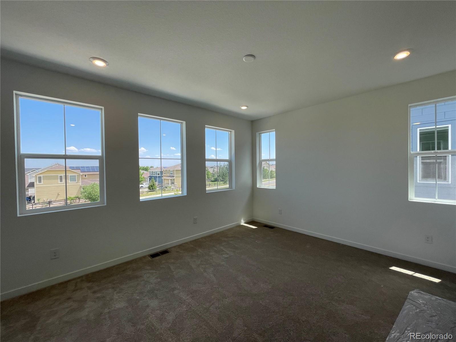 MLS Image #6 for 9152  gladiola way,arvada, Colorado