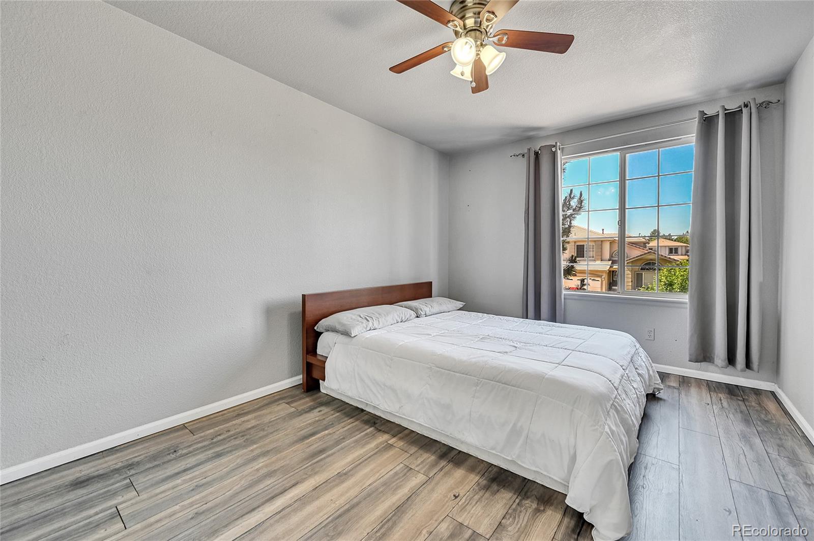 MLS Image #28 for 20203 e 47th avenue,denver, Colorado