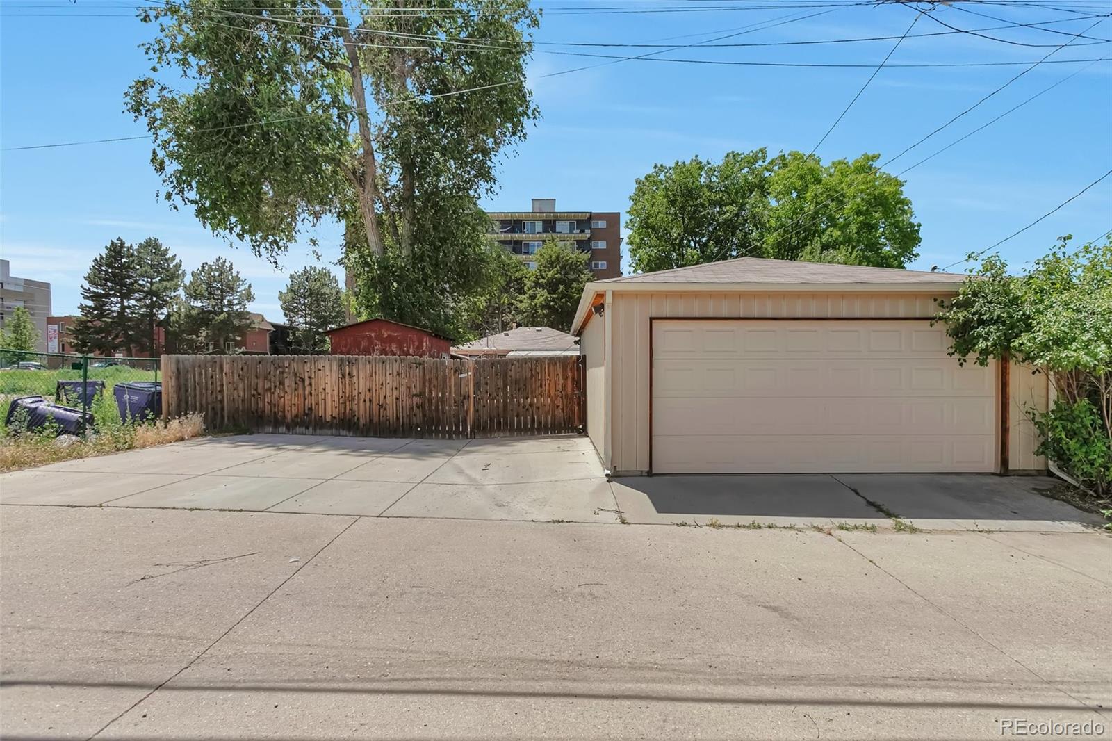 MLS Image #23 for 832  dahlia street,denver, Colorado