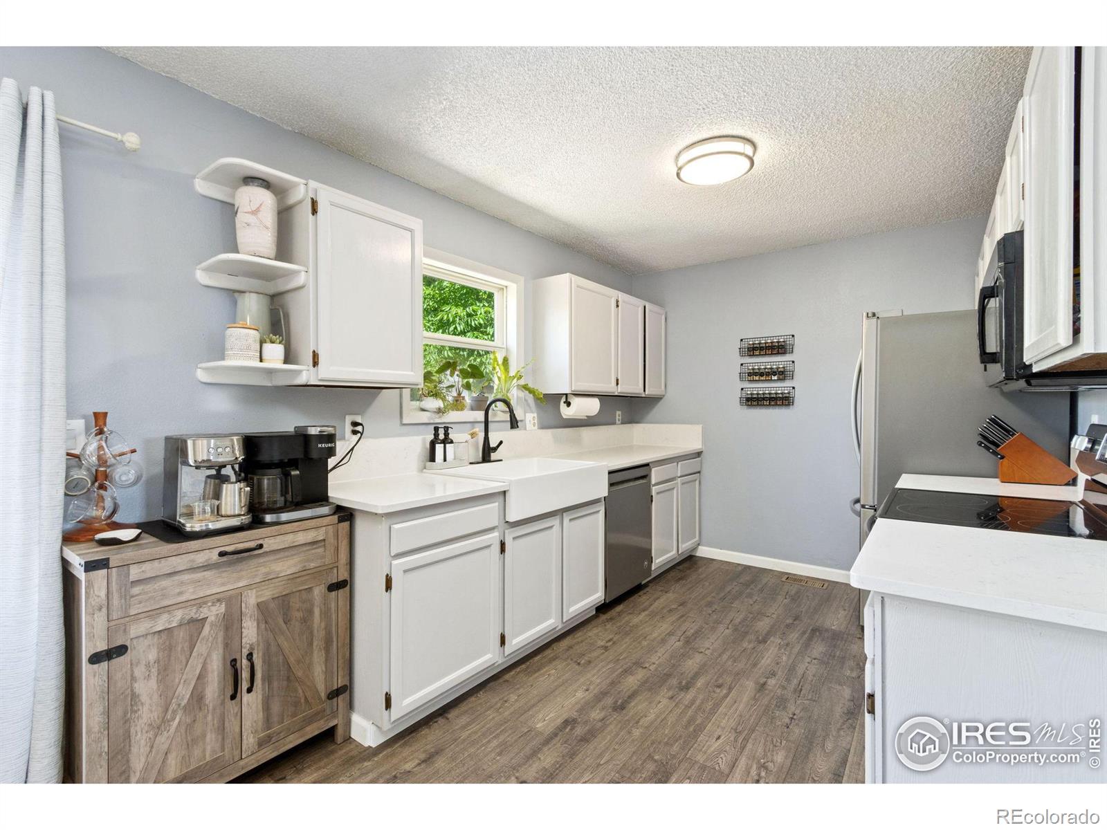 MLS Image #3 for 617 s estrella avenue,loveland, Colorado