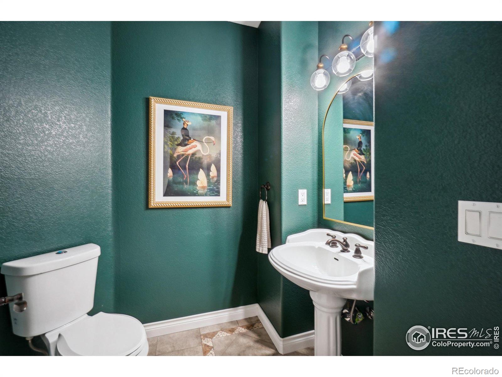 MLS Image #16 for 3315 s birch street,denver, Colorado