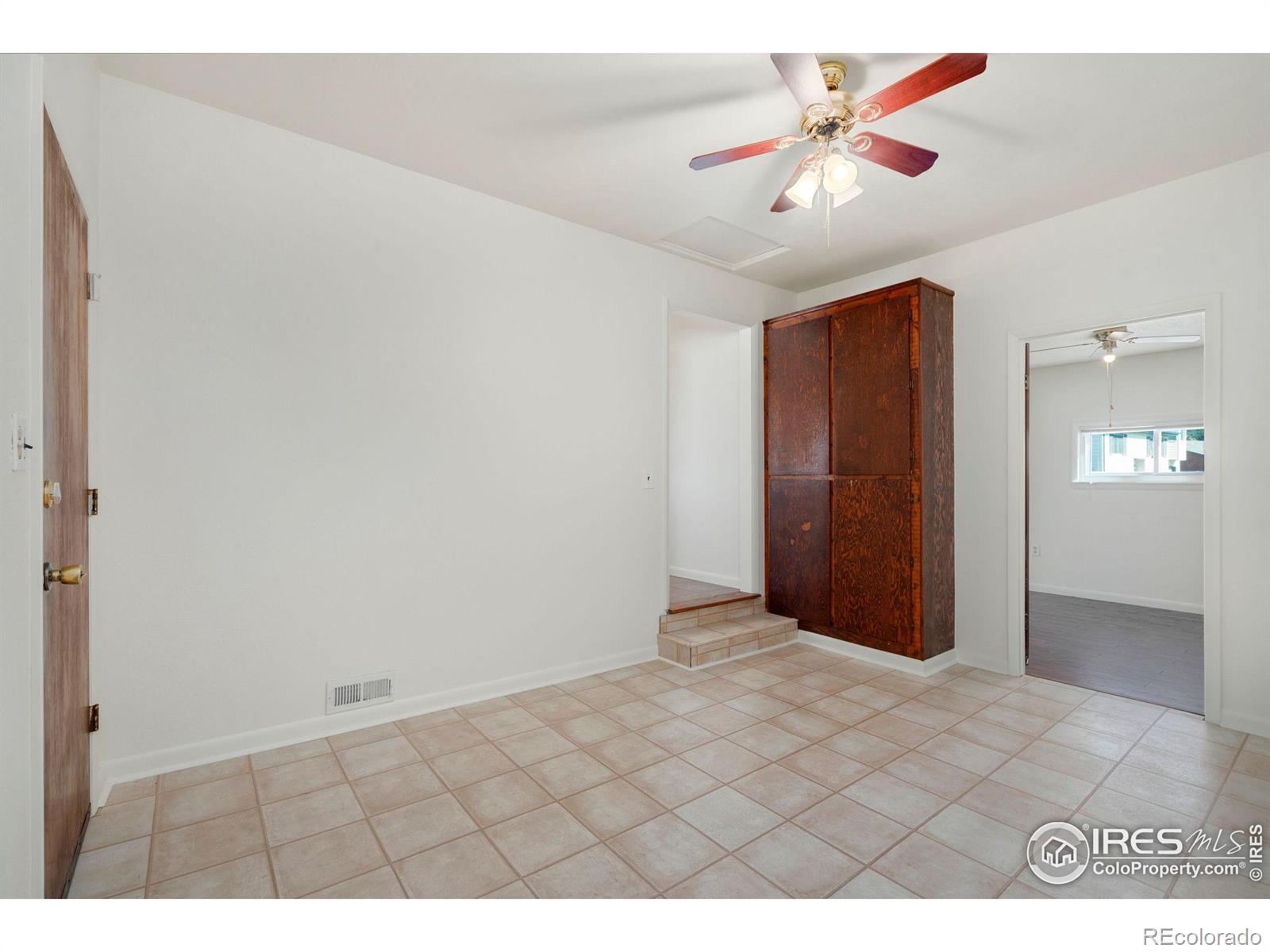 MLS Image #15 for 228  ley drive,la salle, Colorado