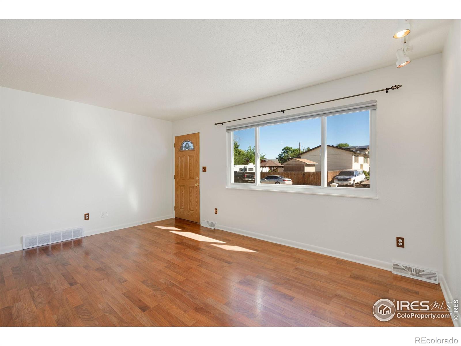 MLS Image #4 for 228  ley drive,la salle, Colorado