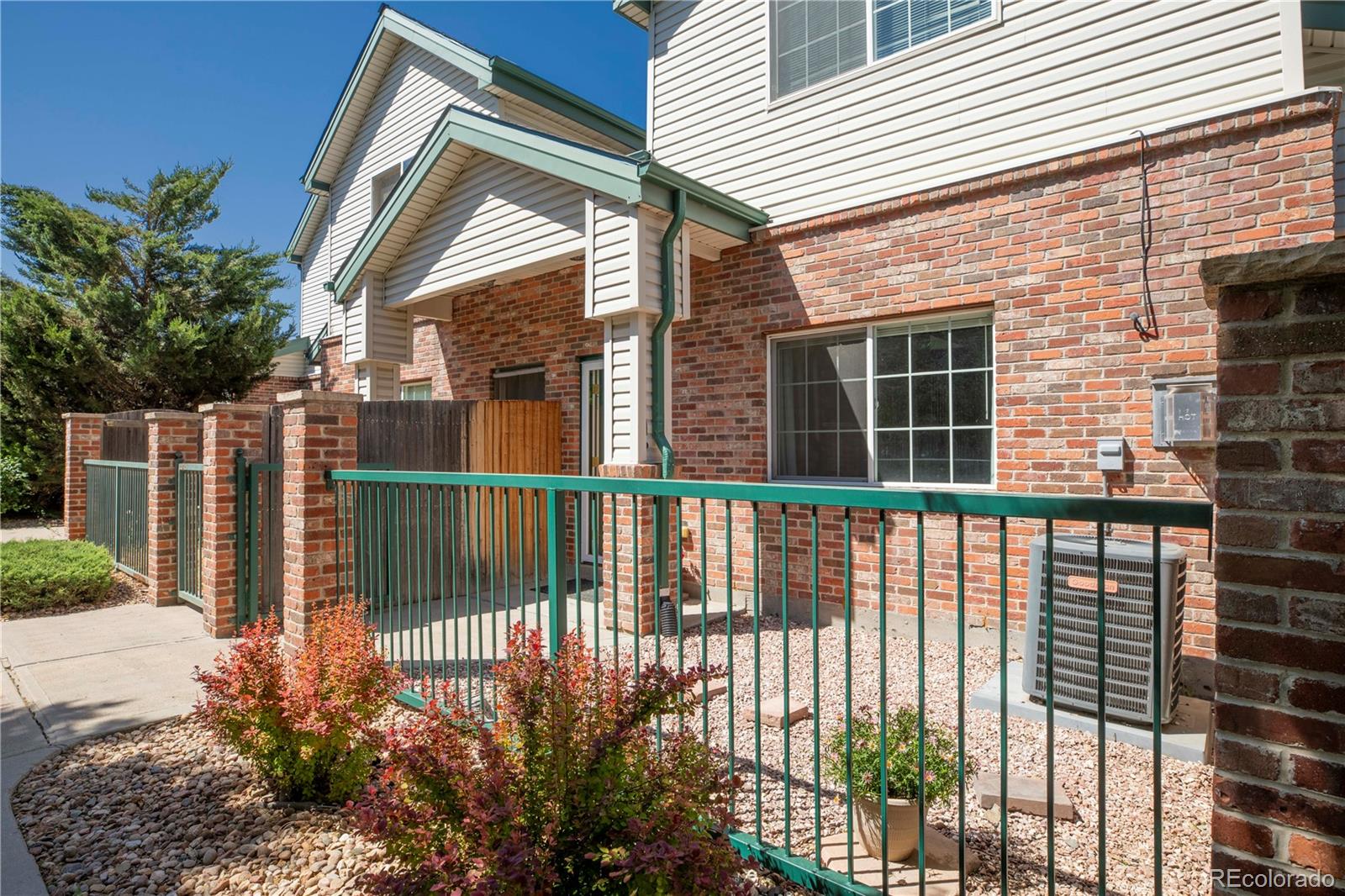 MLS Image #2 for 838 s kalispell circle 2-104,aurora, Colorado