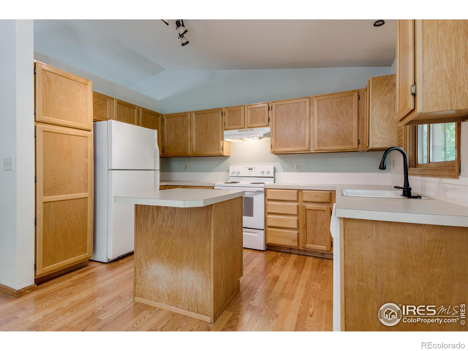 MLS Image #7 for 755  23rd street,loveland, Colorado