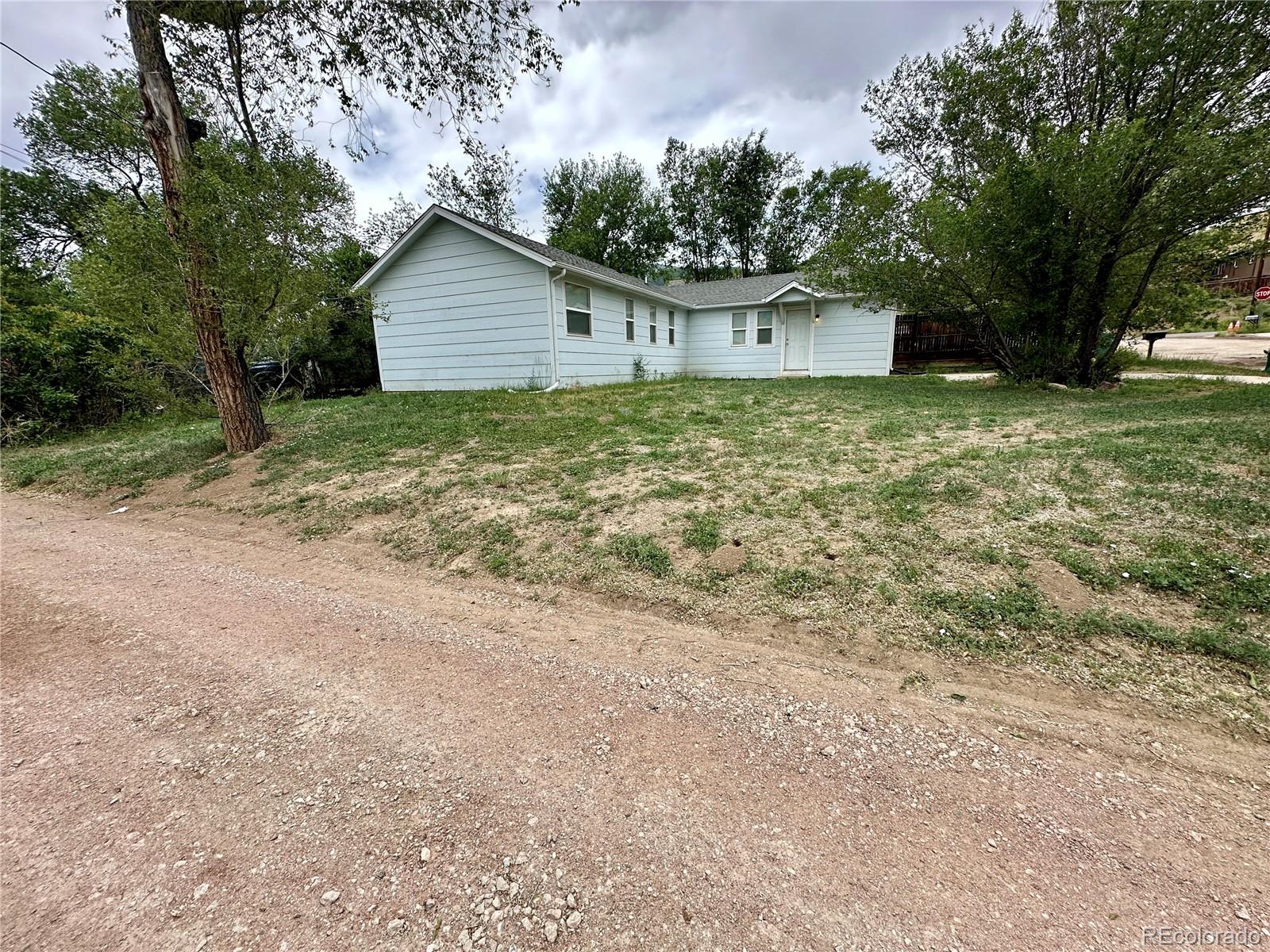 MLS Image #2 for 2535  adams street,colorado springs, Colorado