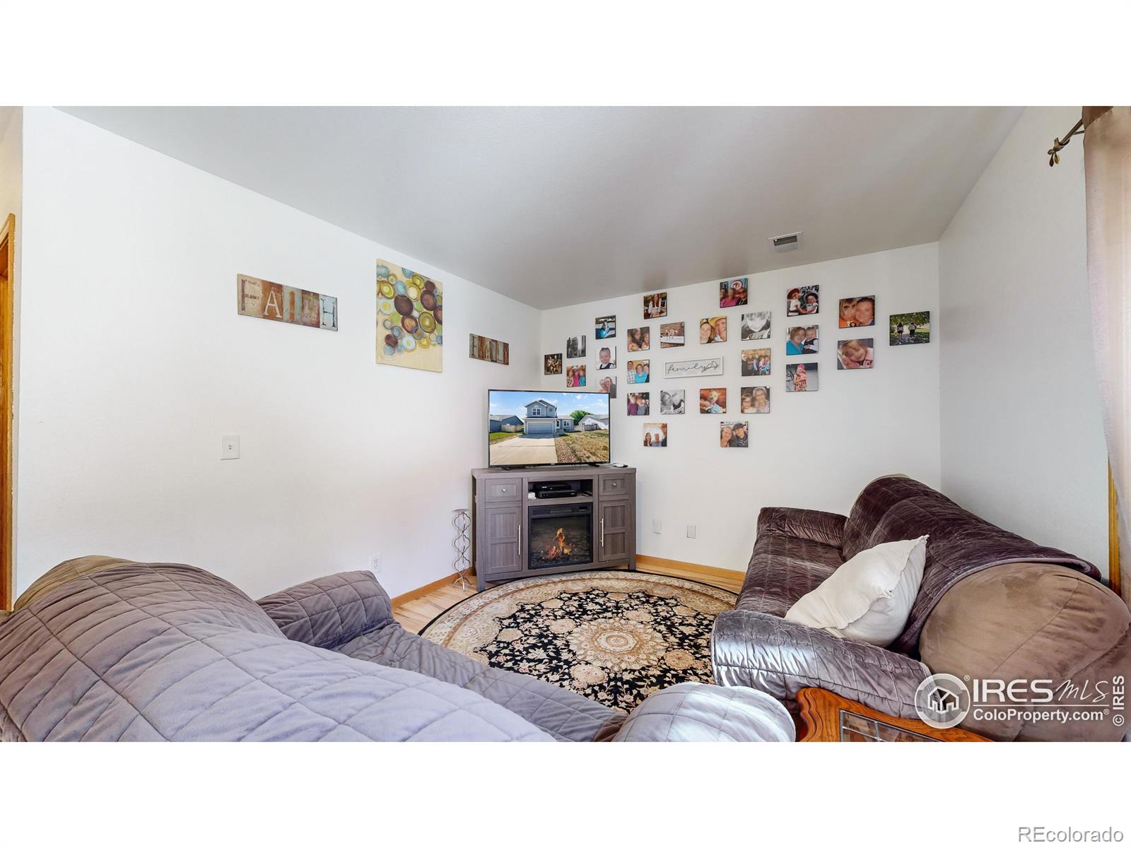 MLS Image #13 for 3221  dickson court,evans, Colorado